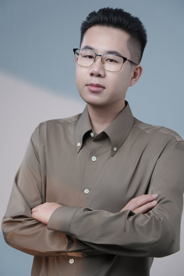 Huang Chenglong — China trademark agent